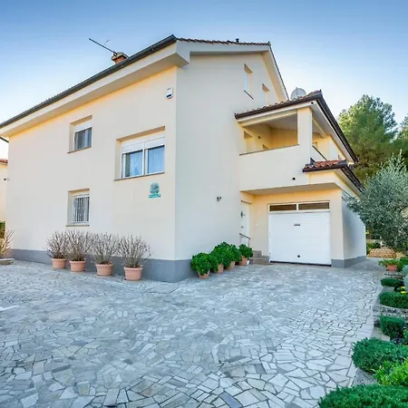 Hortensia Apartman *